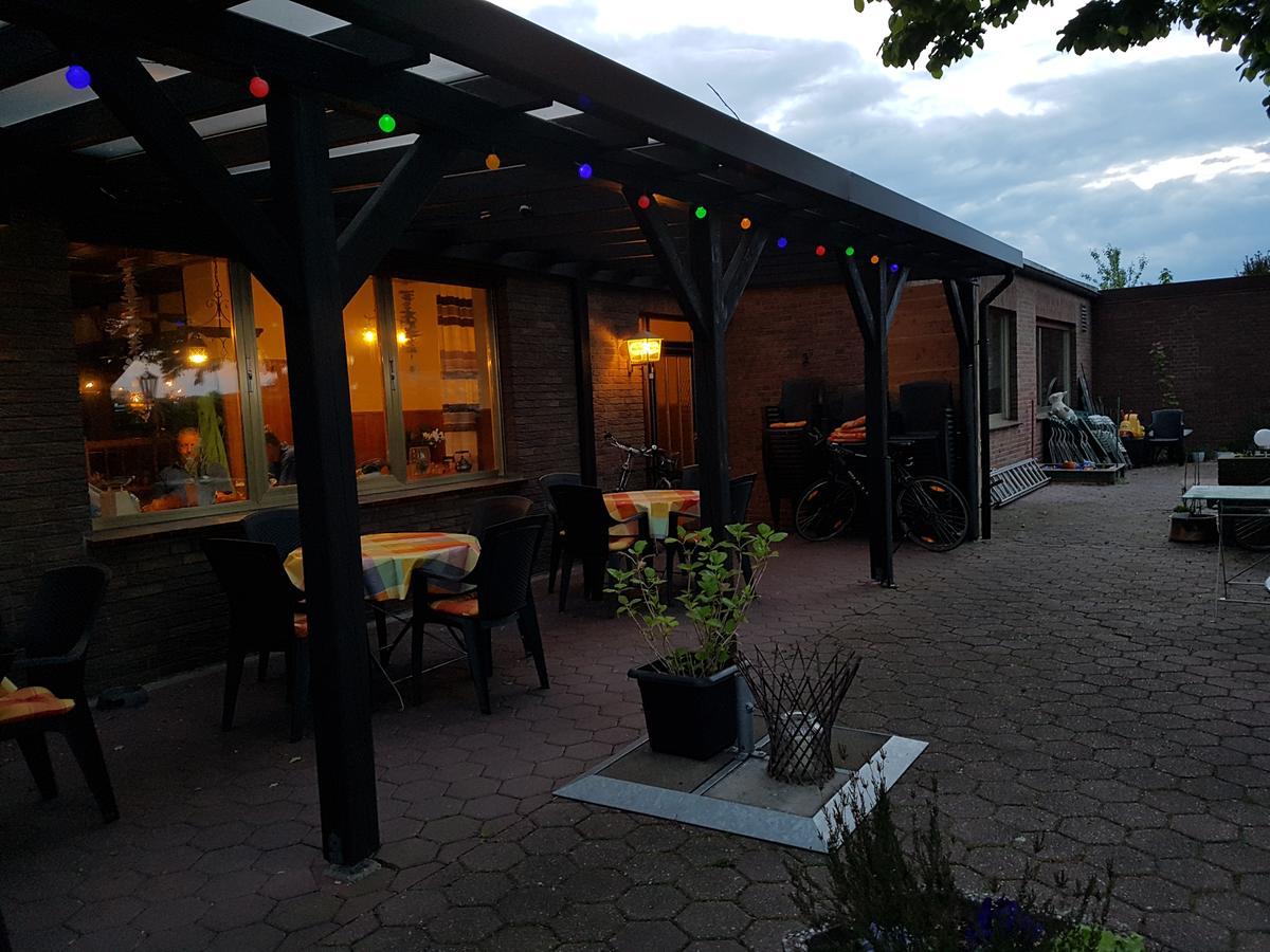 Landgasthof Schaenzer Voerde Екстер'єр фото