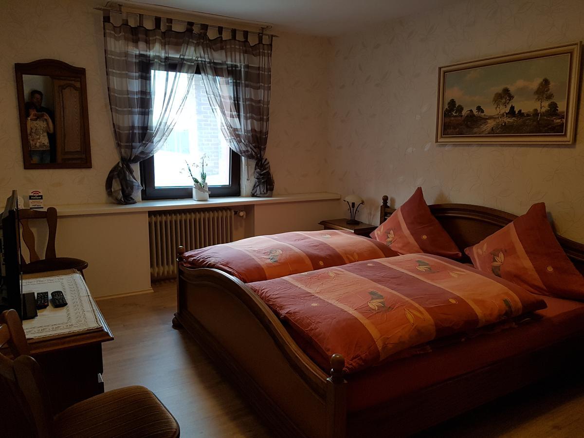 Landgasthof Schaenzer Voerde Екстер'єр фото