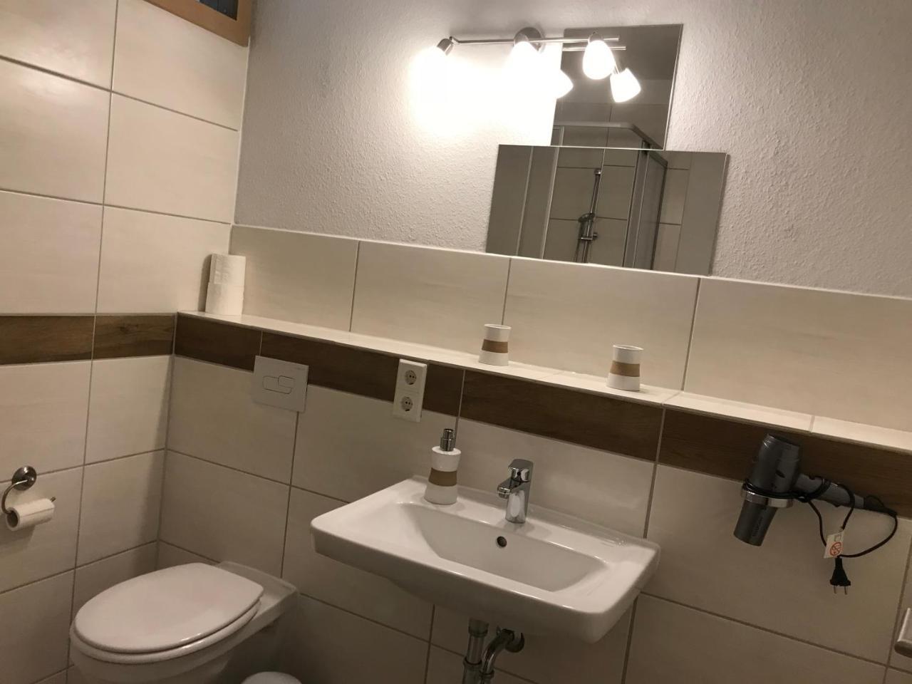 Landgasthof Schaenzer Voerde Екстер'єр фото